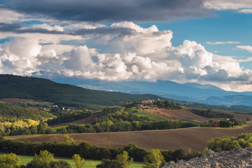 Warm autumn in Tuscany Warm autumn in Tuscany