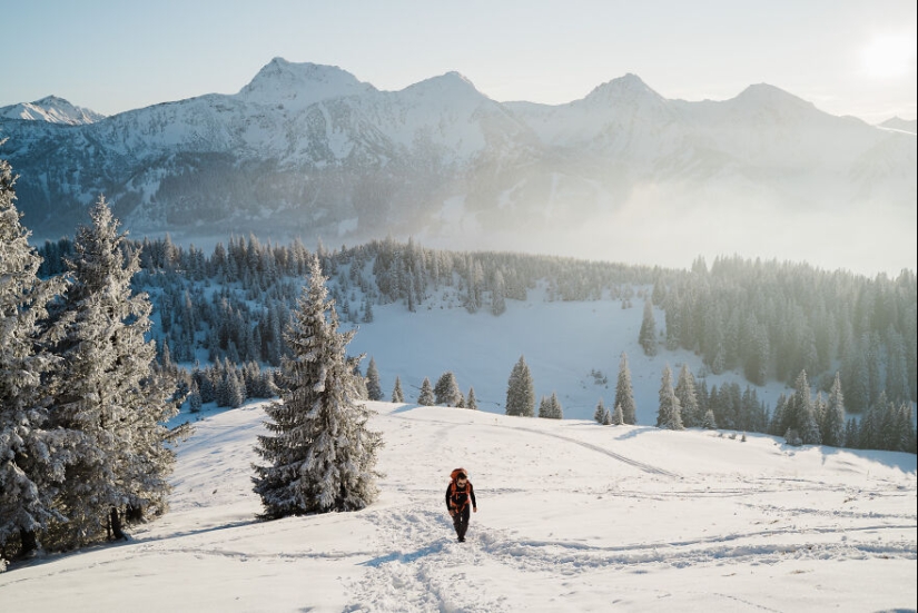 We Accomplished Our Goal Of Hiking 15 Peaks In One Year, And Here Are 39 Of My Favorite Landscape Shots Captured