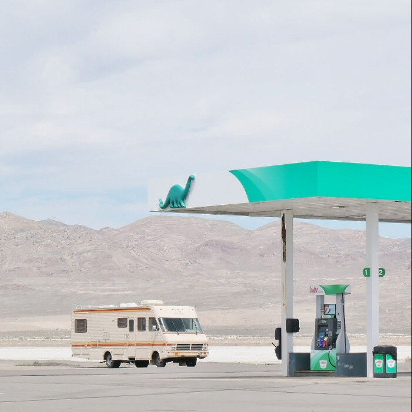 We Present To You A Solo Exhibition “Urban Sprawl – Emptiness” By Emmanuel Monzon