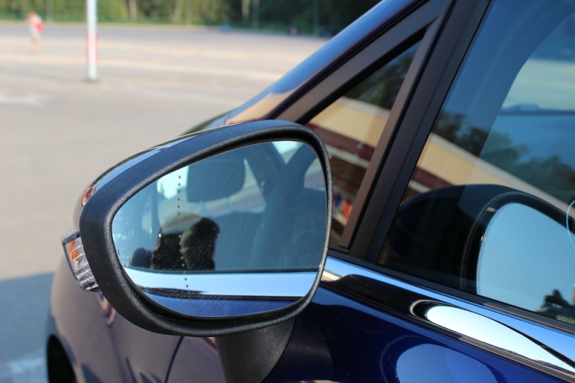 We try the Ford Fiesta 2015 sedan &quot;taste&quot;