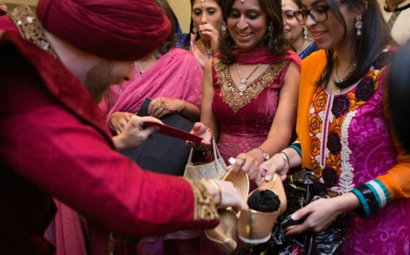 Wedding night in India and why the bride should get pregnant 1-2 months after the wedding