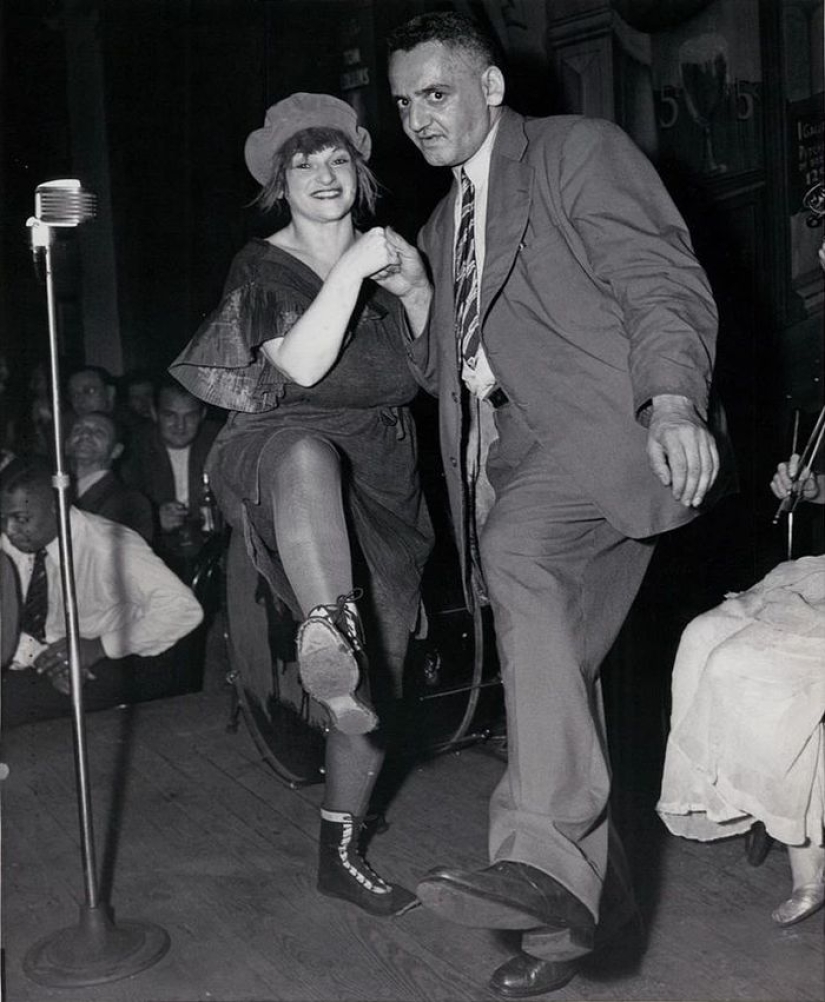 Weegee es un maestro de la fotografía criminal