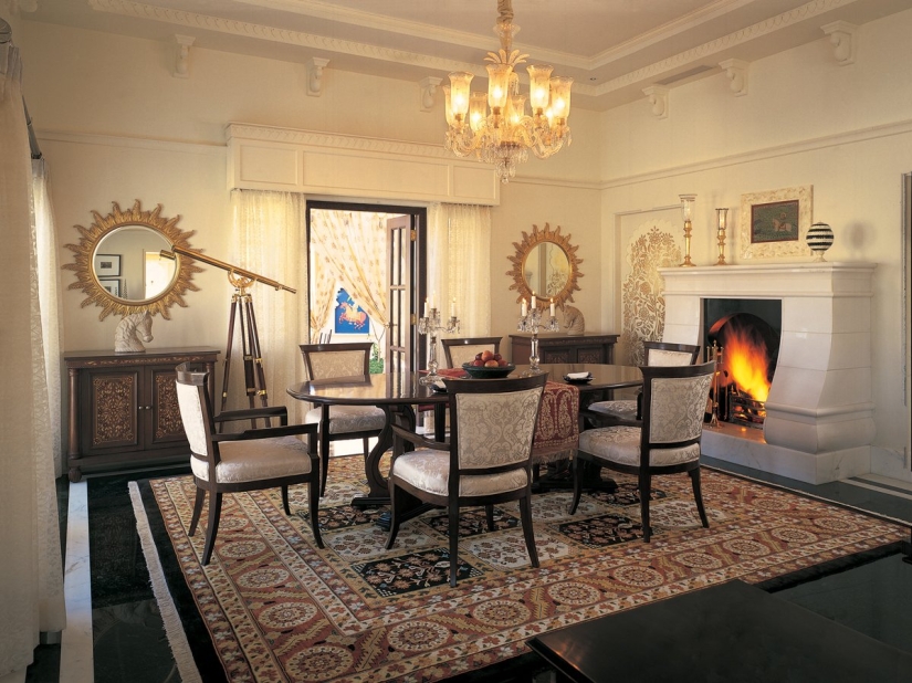 Welcome to India&#39;s most luxurious hotel