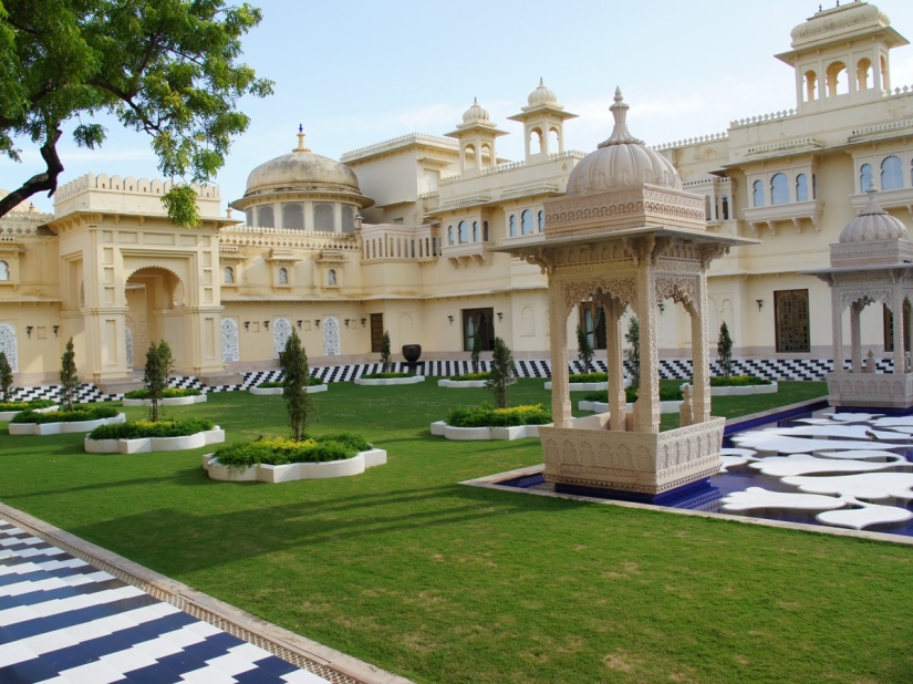 Welcome to India&#39;s most luxurious hotel