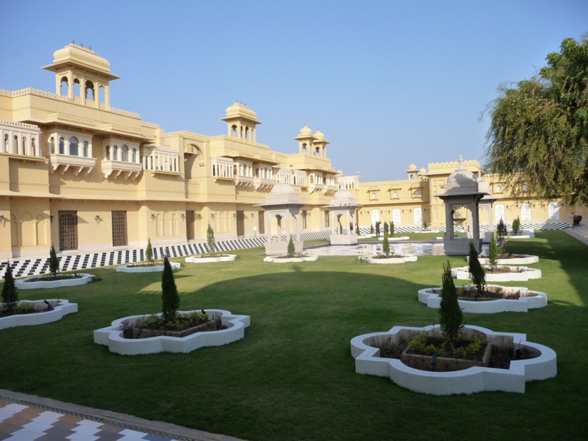 Welcome to India&#39;s most luxurious hotel