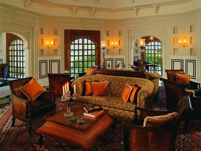 Welcome to India&#39;s most luxurious hotel