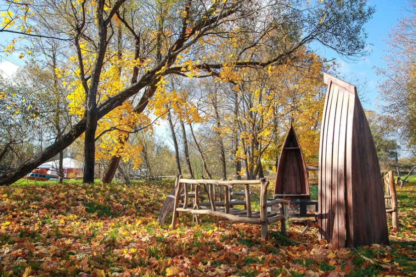 What are the girls ready for on March 8? What are the girls ready for on March 8?