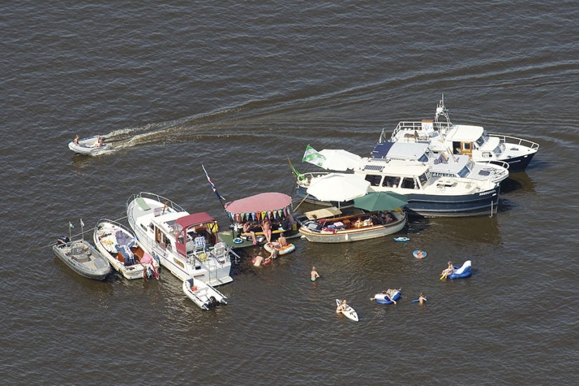 What beach Holland looks like from a bird&#39;s eye view