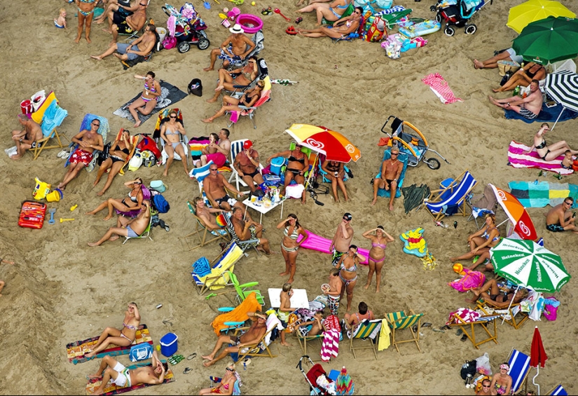 What beach Holland looks like from a bird&#39;s eye view