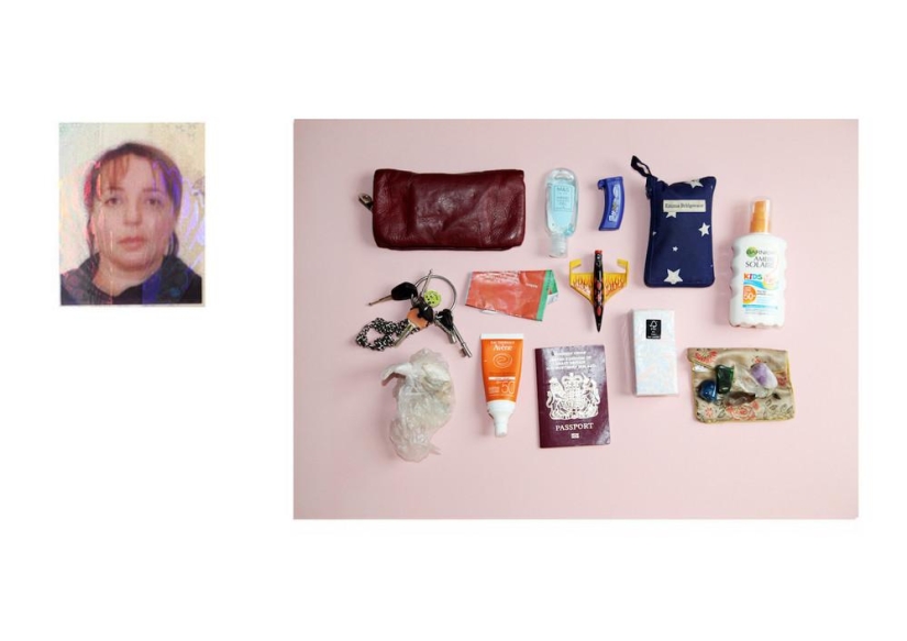 What do British women carry in their handbags
