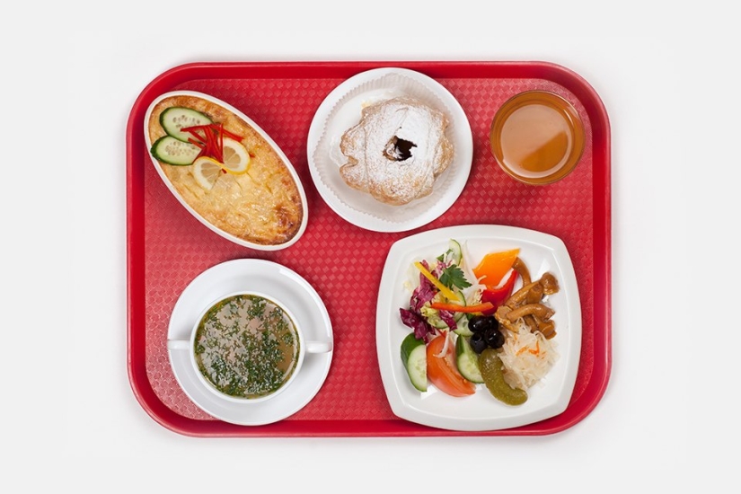 What do employees of Moscow companies eat? What do employees of Moscow companies eat?