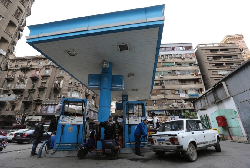 What gas stations look like around the world