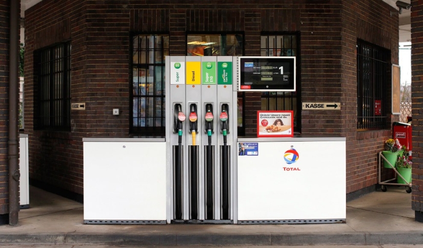 What gas stations look like around the world
