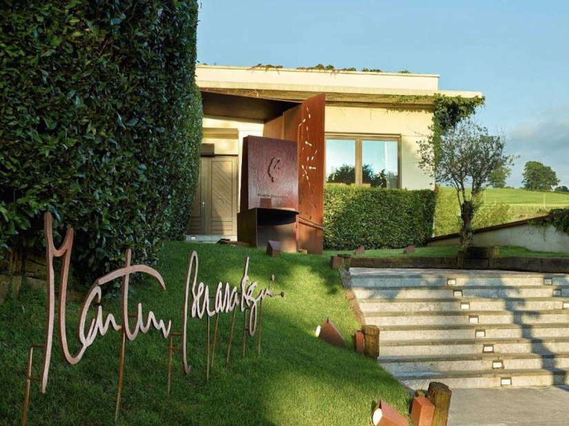 What it's like to dine at Martin Berasategui, the best restaurant in the world What it's like to dine at Martin Berasategui, the best restaurant in the world