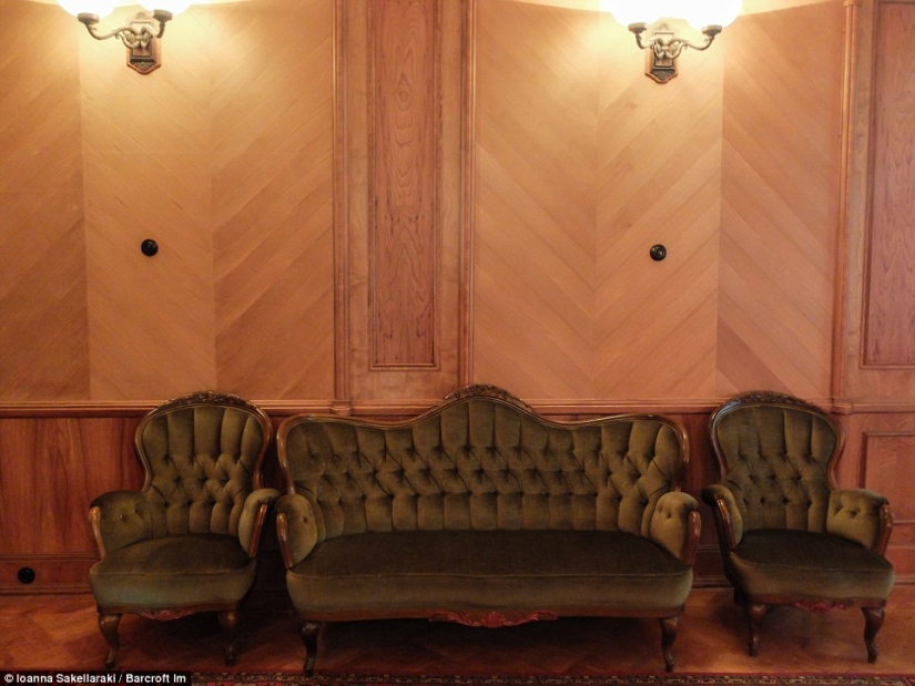 What Stalin's dacha looks like on Lake Ritsa in Abkhazia What Stalin's dacha looks like on Lake Ritsa in Abkhazia