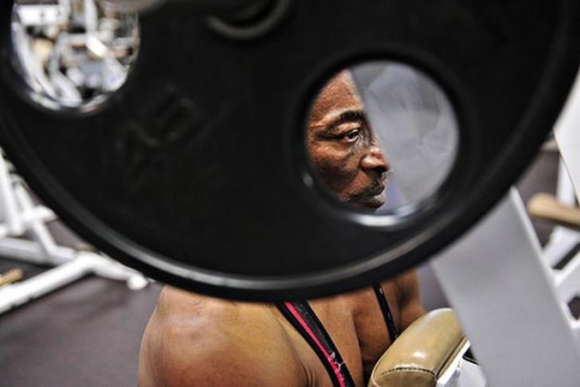 When there is no time to grow old - bodybuilder Sam Bryant When there is no time to grow old - bodybuilder Sam Bryant
