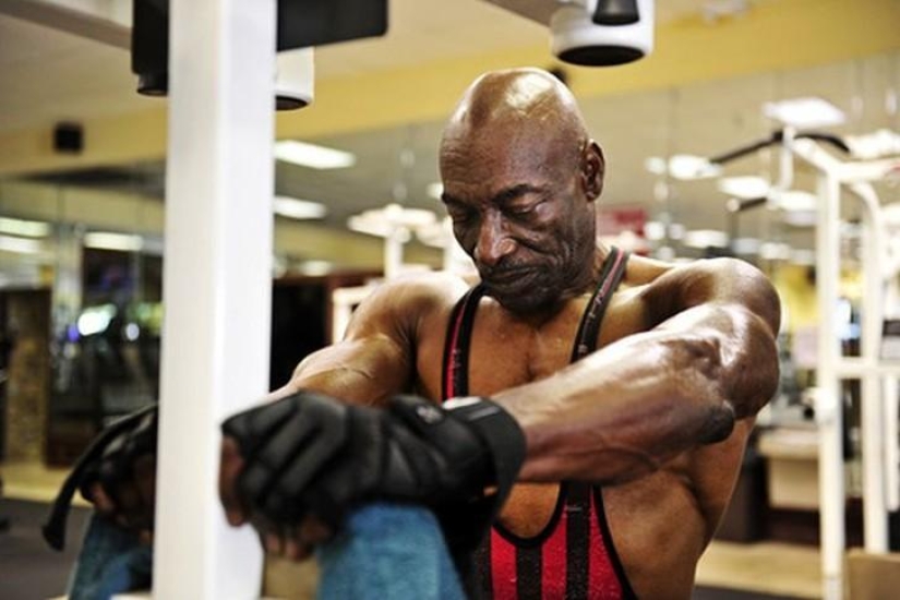 When there is no time to grow old - bodybuilder Sam Bryant When there is no time to grow old - bodybuilder Sam Bryant