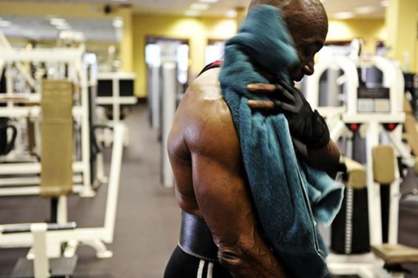When there is no time to grow old - bodybuilder Sam Bryant When there is no time to grow old - bodybuilder Sam Bryant