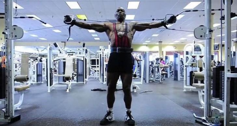 When there is no time to grow old - bodybuilder Sam Bryant When there is no time to grow old - bodybuilder Sam Bryant