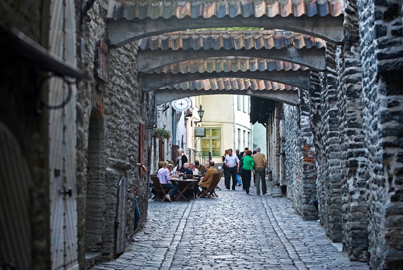 Where can you go if you only have 100 euros in your pocket