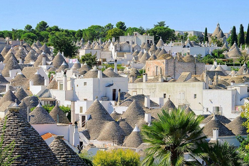 Where the Fairy tale lives: charming little towns in Italy