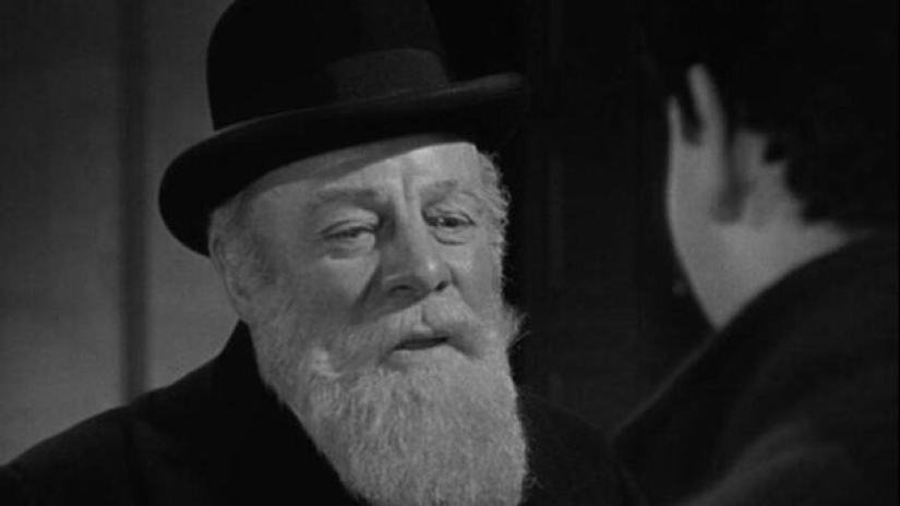 Which Iconic Christmas Movie Character Matches Your Zodiac Sign? Which Iconic Christmas Movie Character Matches Your Zodiac Sign?