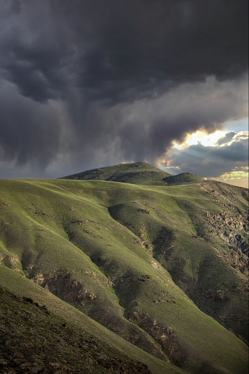 While Traveling In Afghanistan, I Saw This Country In A Different Light; Here Are 15 Photographs I Took