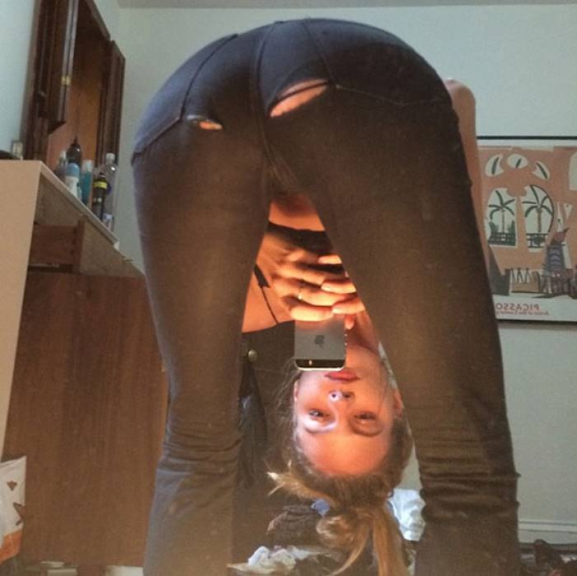 Who said models don&#39;t have a sense of humor? Funny Instagram Tilda Lindstam