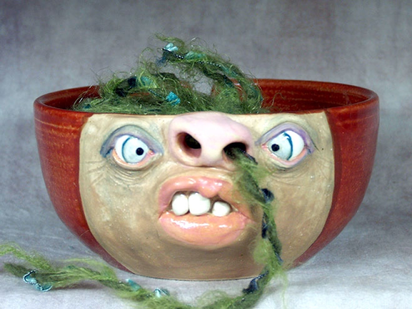 "Wild but cute" ceramic tableware that will liven up your home