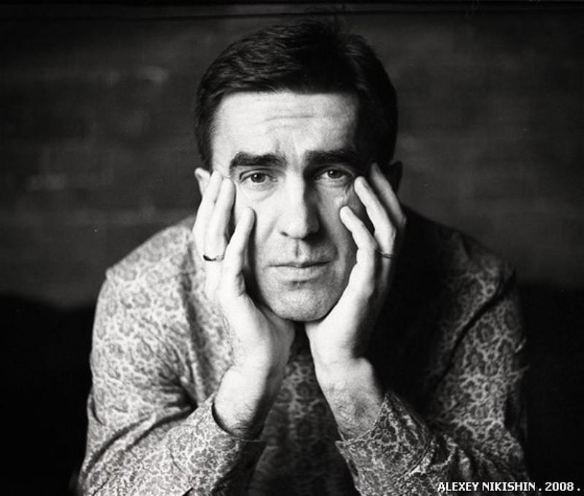 Without masks - touching portraits of Russian stars Without masks - touching portraits of Russian stars