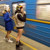 Without pants and shame: the brightest flash mob of this winter