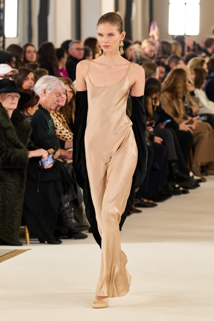 Wolves, lions and snow leopards: how did the Schiaparelli couture show go and why the brand is on the verge of a scandal