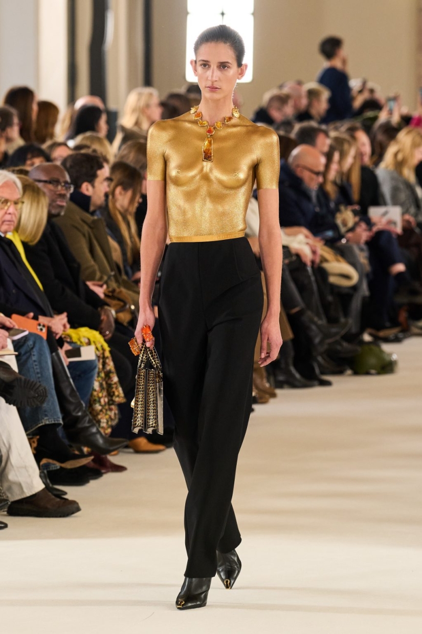 Wolves, lions and snow leopards: how did the Schiaparelli couture show go and why the brand is on the verge of a scandal