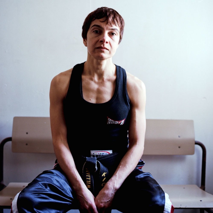 &quot;Women with fists&quot;: Kickboxers after the fight