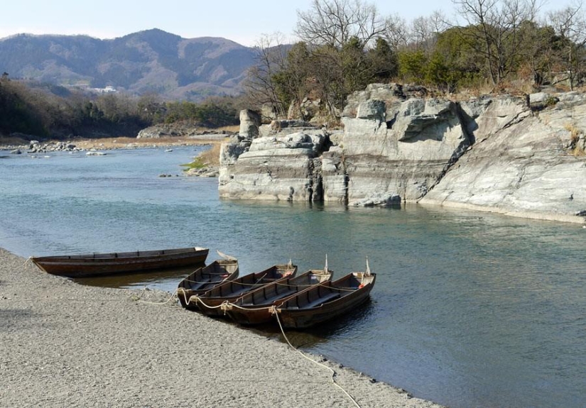 World boats: from gondola to junk
