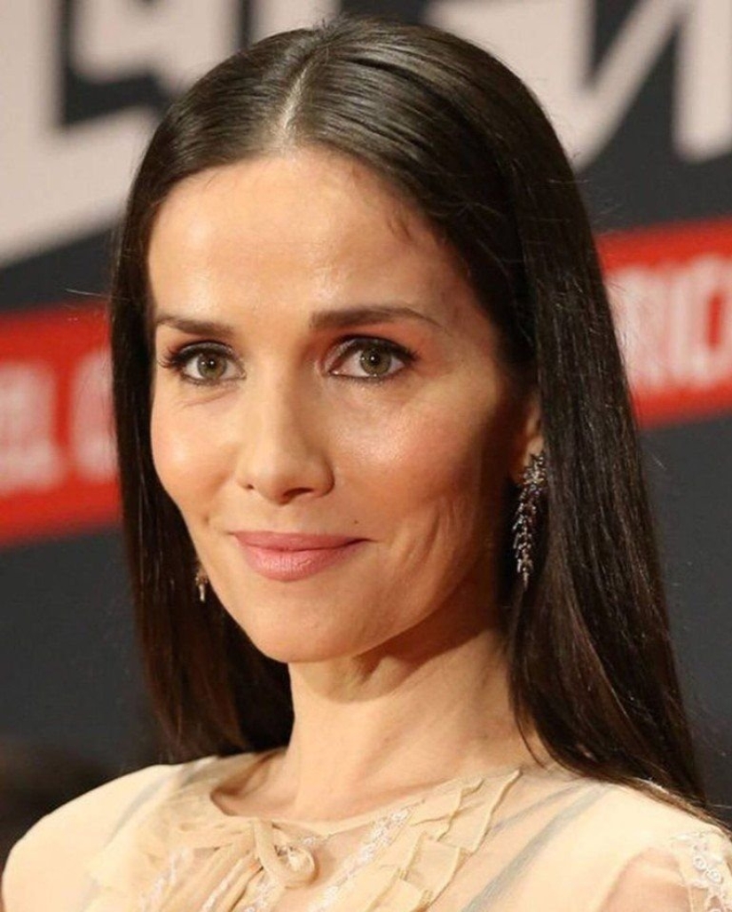 Ya no son tan hermosas - 6 mujeres famosas que eran hermosas en los años 90, pero ahora no lo son