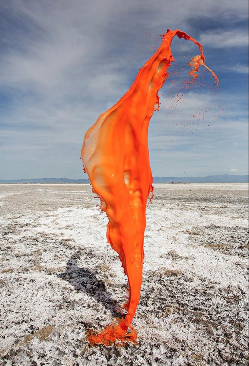 You&#39;ll Never See It Live: Flying Paint Sculptures