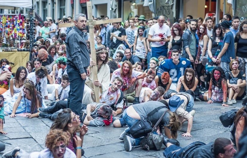 Zombie mob 2014 en Turín