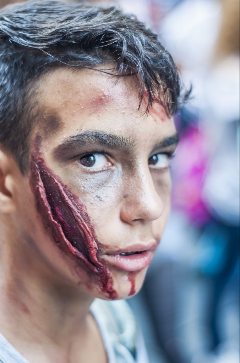 Zombie mob 2014 en Turín