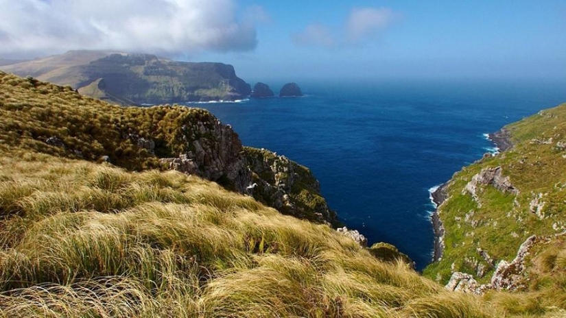 10 Islas solitarias con la naturaleza virgen