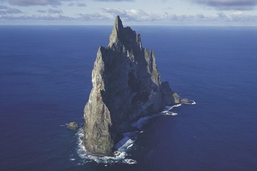 10 Islas solitarias con la naturaleza virgen