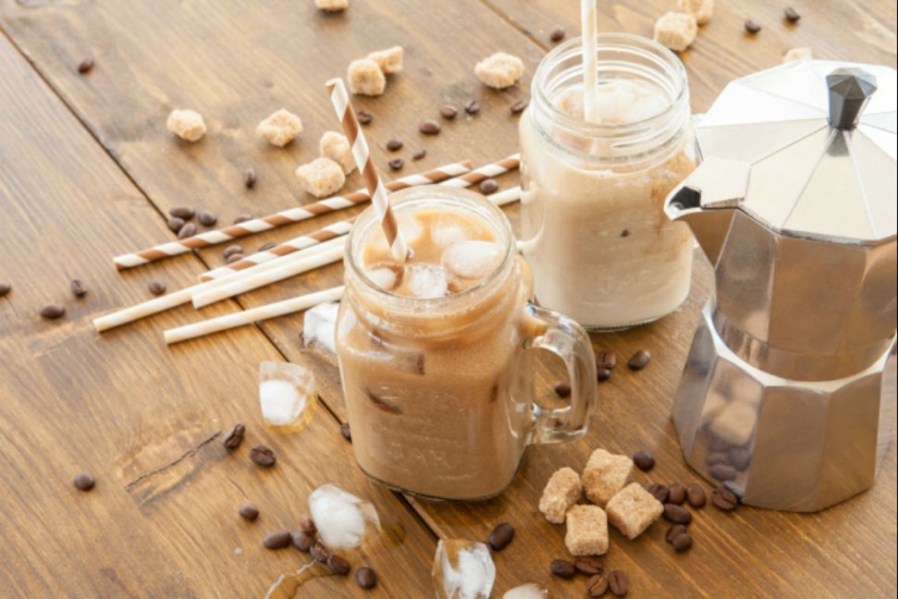 10 maneras frescas de hacer café frío