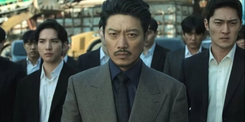 10 Most Chilling & Menacing Villains in K-Drama Thrillers
