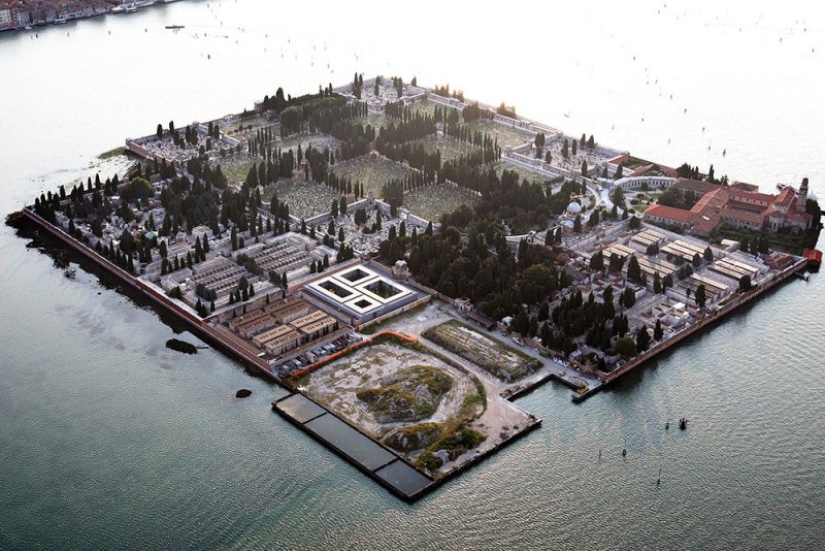 10 Shocking Facts about Venice that You Probably Didn't Know