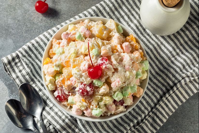 10 Stomach-Churning Foods That Are A Thing In America And Non-Americans Online Don’t Know Why 10 Stomach-Churning Foods That Are A Thing In America And Non-Americans Online Don’t Know Why