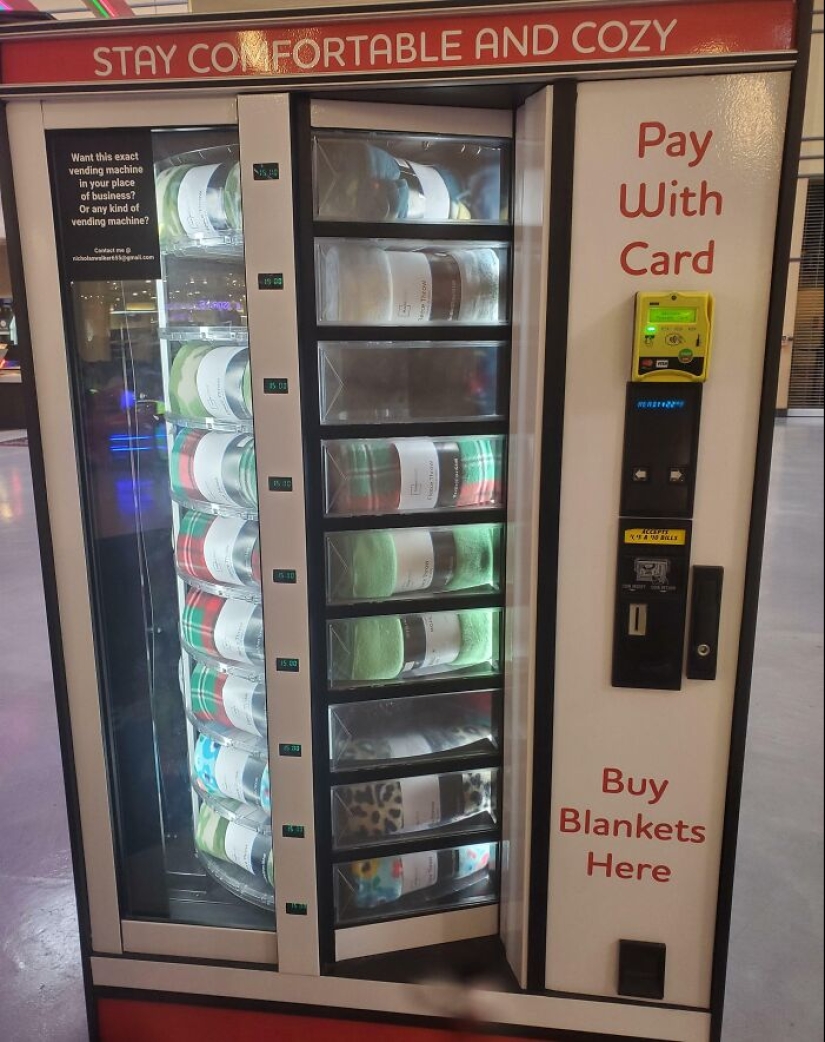 10 Times People Came Across An Unusual Vending Machine And Just Had To Share It