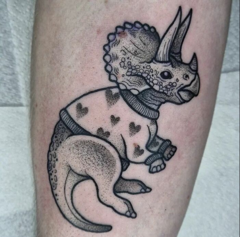 10 Times People Had A Cool Dinosaur Tattoo Idea And It Got Executed Perfectly