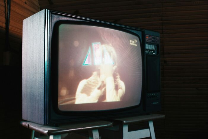 10 Trivia-Worthy Facts About The Past That May Leave New Generations Shook