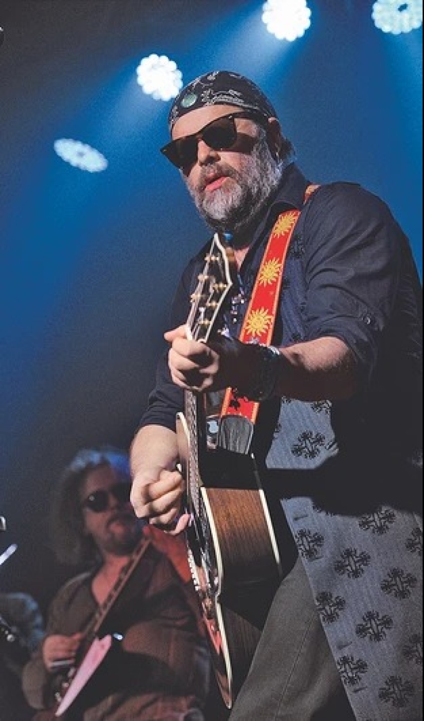 10 wise quotes on life from great rock musicians 10 wise quotes on life from great rock musicians