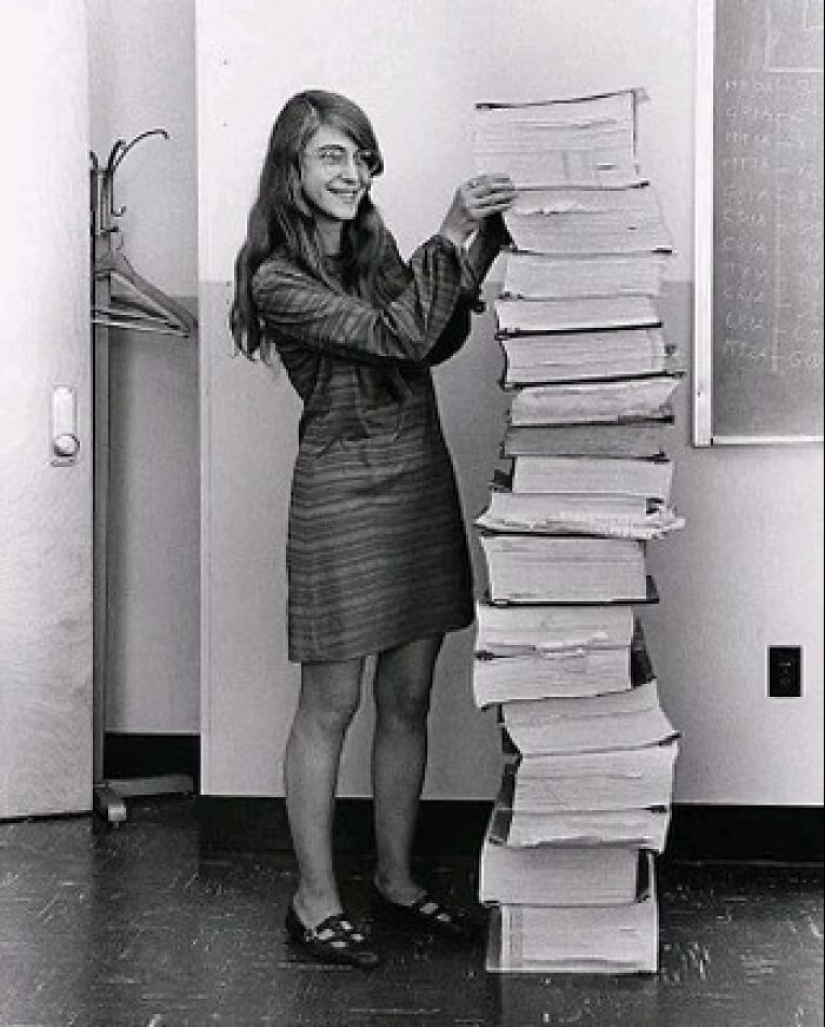 12 Interesting Photos That Show The Side Of History That Didn’t Make The Cut Into Textbooks 12 Interesting Photos That Show The Side Of History That Didn’t Make The Cut Into Textbooks